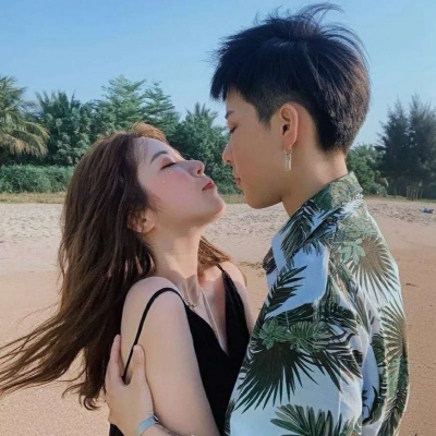 伽罗流白色分泌物 - 综述|